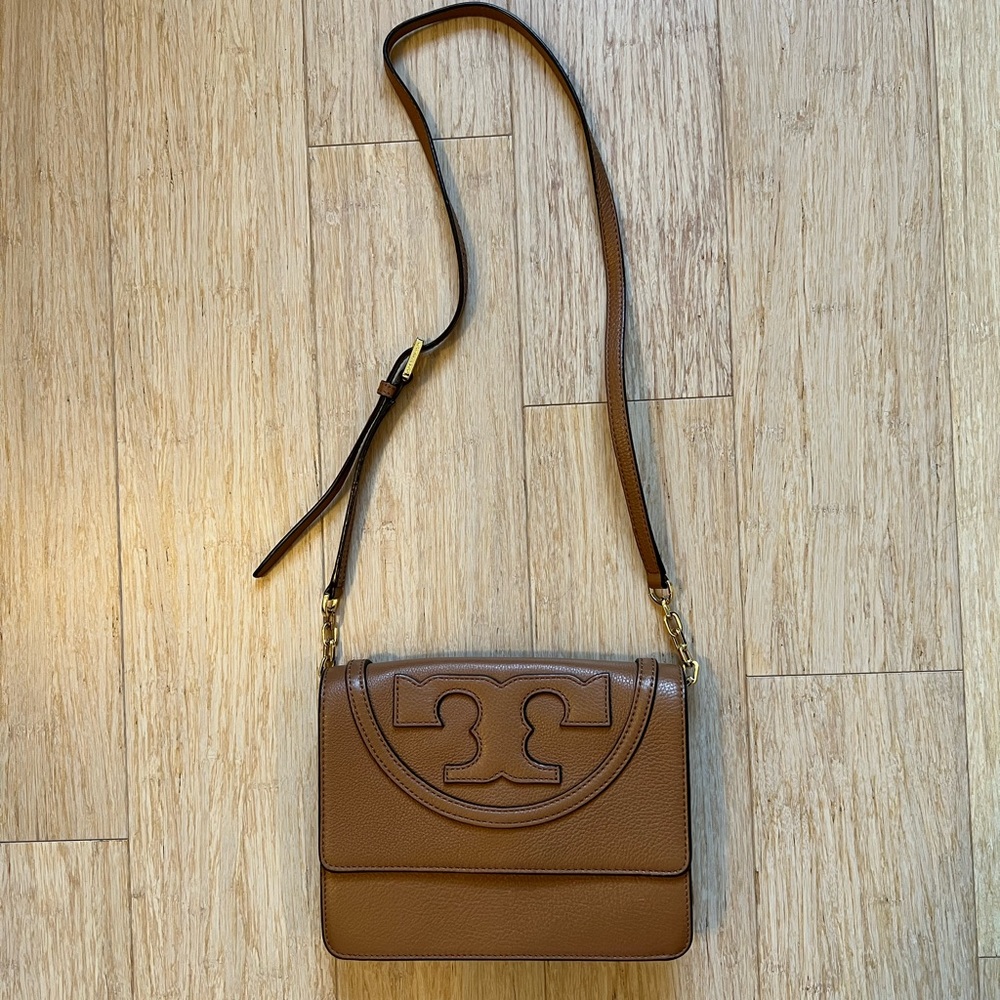 Tory Burch Mini Shoulder Bag/Crossbody. 100% authentic Tory Burch brand.